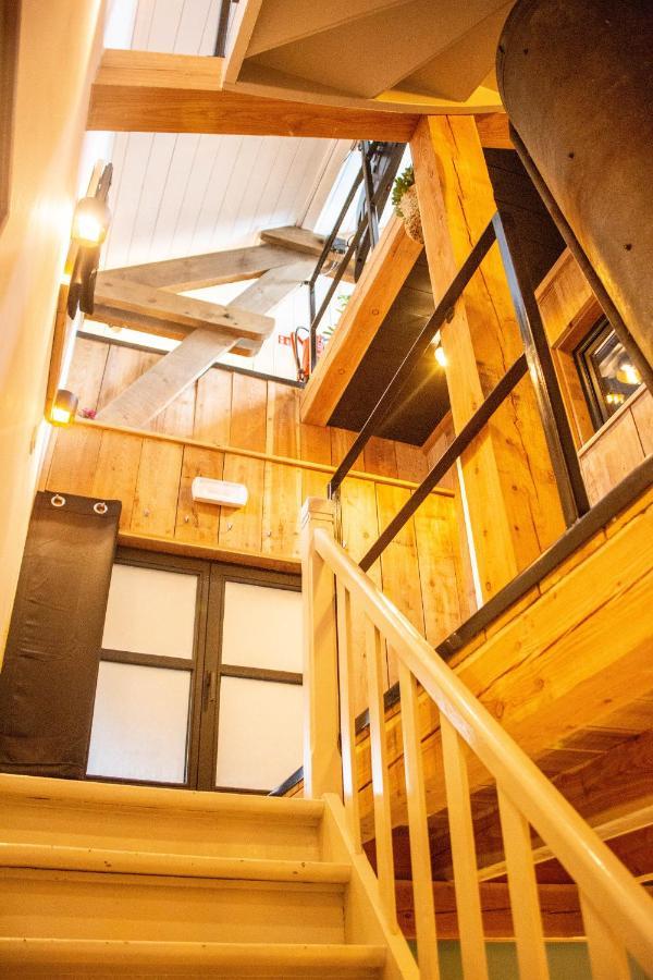 Een Vleugje Wellness In De Voerstreek - Bed & Brocante Onder De Poort 부런 외부 사진